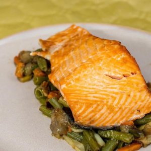 Salmón con verduras